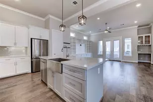 954 Fisher St, Houston, TX 77018 - Photo 16