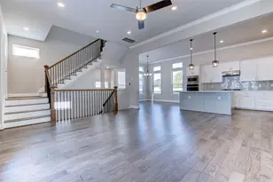 954 Fisher St, Houston, TX 77018 - Photo 18