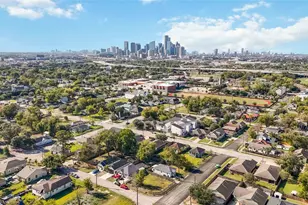 3810 Rawley St, Houston, TX 77020 - Photo 38