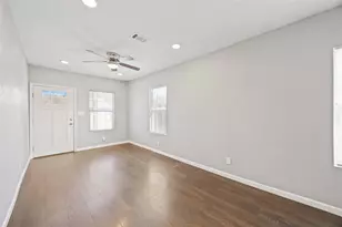 3810 Rawley St, Houston, TX 77020 - Photo 10