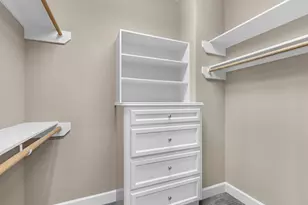 107 Dennis St, Houston, TX 77006 - Photo 24