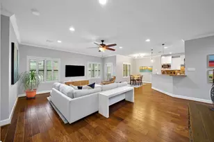 1642 Richelieu Ln, Houston, TX 77018 - Photo 4