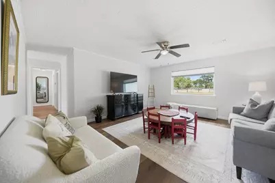 1620 W US Highway 290, Carmine, TX 78932 - Photo 10