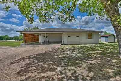 1620 W US Highway 290, Carmine, TX 78932 - Photo 28