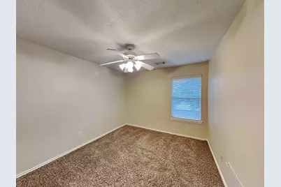 410 Sun River Lane, Galveston, TX 77539 - Photo 12
