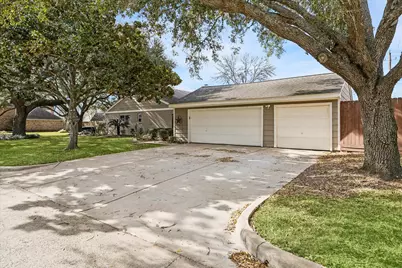 3923 Kiamesha Drive, Missouri City, TX 77459 - Photo 2