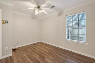 14018 Danton Falls Dr, Houston, TX 77041 - Photo 18