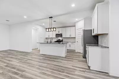 31514 Avebury Lake Lane, Fulshear, TX 77441 - Photo 6