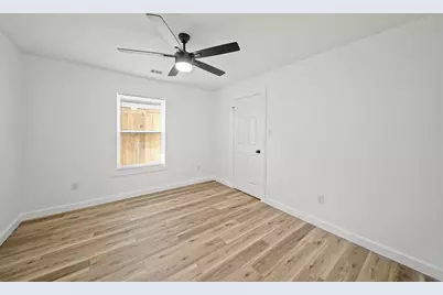 4154 Erby Street #A, Houston, TX 77087 - Photo 12