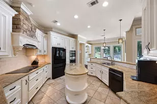 16620 Rabon Chapel Rd, Montgomery, TX 77316 - Photo 12