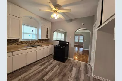 3125 Illinois Street, Baytown, TX 77520 - Photo 10