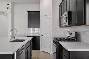 1064 Shl Crk Trl, Conroe, TX 77304 - Photo 6