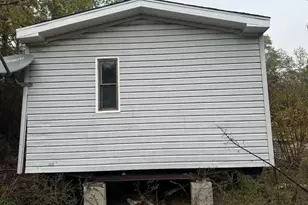 1218 Co Rd 722, Buna, TX 77612 - Photo 2
