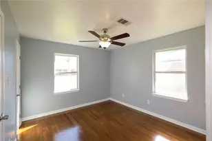 110 S Magnolia St, Lake Jackson, TX 77566 - Photo 20