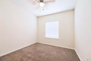 604 W Linnwood Dr, Woodbranch, TX 77357 - Photo 32
