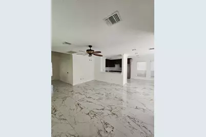 9207 Dairy View Lane, Houston, TX 77099 - Photo 4