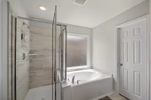 11714 Glossy Oak Ln, Houston, TX 77066 - Photo 18