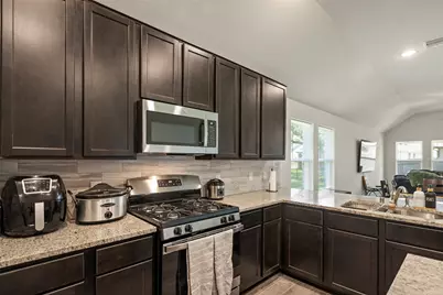 11714 Glossy Oak Lane, Houston, TX 77066 - Photo 6
