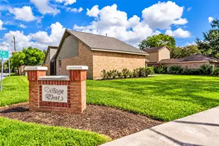 11542 Wickersham Ln, Houston, TX 77077 - Photo 36