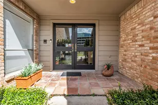 11542 Wickersham Ln, Houston, TX 77077 - Photo 2