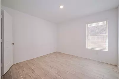9603 Fulvetta Briar Court, Baytown, TX 77521 - Photo 24