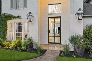14 Starviolet St, The Woodlands, TX 77380 - Photo 2
