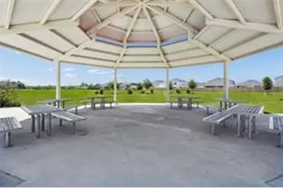207 Olympic Harbor Drive, Crosby, TX 77532 - Photo 4