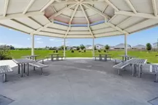 207 Olympic Harbor Dr, Crosby, TX 77532 - Photo 4
