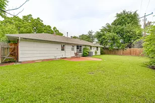 6119 Reamer St, Houston, TX 77074 - Photo 2
