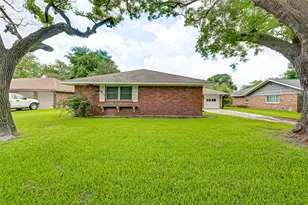 6119 Reamer St, Houston, TX 77074 - Photo 2