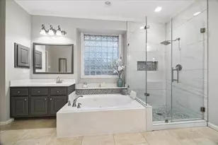 6402 Gladehill Dr, Kingwood, TX 77345 - Photo 16