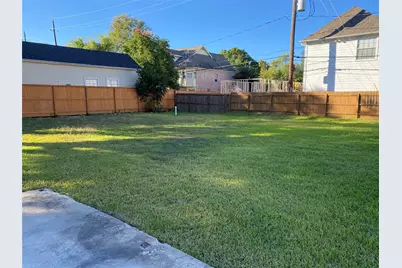 4800 Bellaire Boulevard, Bellaire, TX 77401 - Photo 10