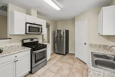18011 Kinsale Valley Lane, Houston, TX 77060 - Photo 12