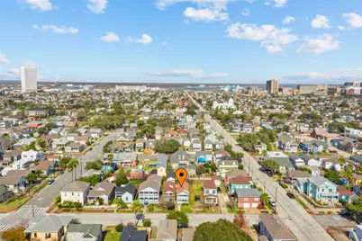 1412 Avenue M 1/2, Galveston, TX 77550 - Photo 4