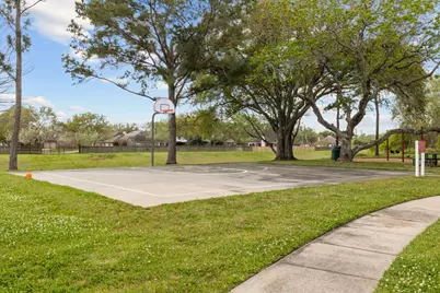 1734 Emerald Lake Court, Houston, TX 77062 - Photo 38