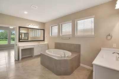 246 Peninsula Point Drive, Montgomery, TX 77356 - Photo 22