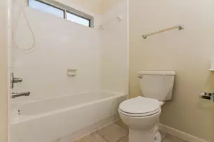 405 Meadow Bend Dr, Friendswood, TX 77546 - Photo 18