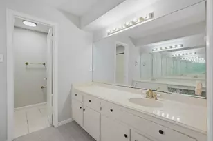 7534 Quail Meadow Dr, Houston, TX 77071 - Photo 6