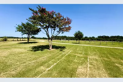 9596 W US Highway 79, Hearne, TX 77859 - Photo 20