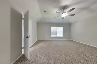 5 Regency Court, Conroe, TX 77304 - Photo 8