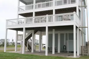 1355 Keith Ave, Gilchrist, TX 77617 - Photo 1