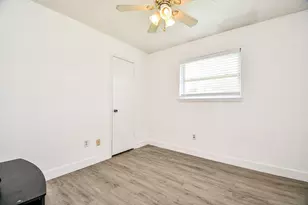 12903 Becklin Ln, Houston, TX 77099 - Photo 12