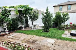 2606 Oakwood Blf Trl, Houston, TX 77038 - Photo 28