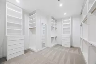 1201 Confederate Rd, Houston, TX 77055 - Photo 12