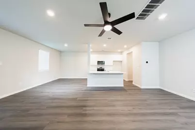 2340 Pipefish Drive, Conroe, TX 77384 - Photo 4