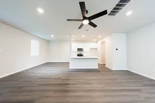 2340 Pipefish Dr, Conroe, TX 77384 - Photo 4
