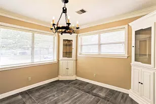 3750 Drummond St, Houston, TX 77025 - Photo 6