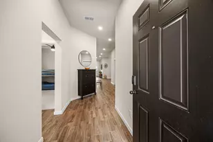 10419 Hay Mdw Dr, Iowa Colony, TX 77583 - Photo 4