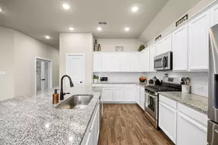 10419 Hay Mdw Dr, Iowa Colony, TX 77583 - Photo 10