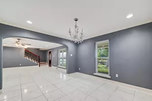 4901 Burning Tree Dr, Baytown, TX 77521 - Photo 8